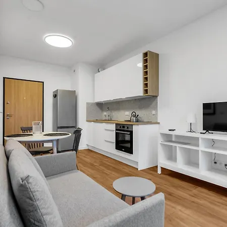 Metro Wierzbno Cosy By Bookinghost * Warsaw